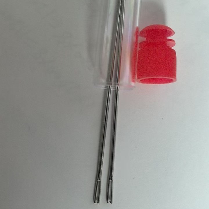 2 иглы для ржавых цветов второго поколения + один шприц