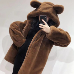冬の新型の帽子までゆったりしていて、可愛いです。熊の耳に毛のぬいぐるみを厚くしています。