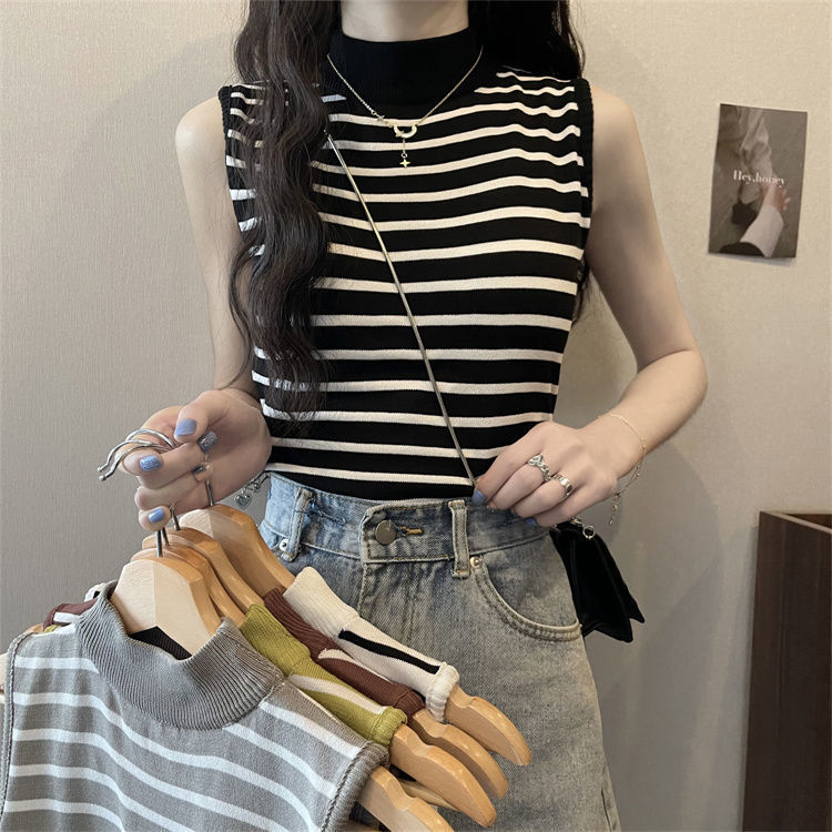 2026 New Summer Striped High-Neck Sleeveless Knitted Vest Women's Unique Chic Top Base Shirt