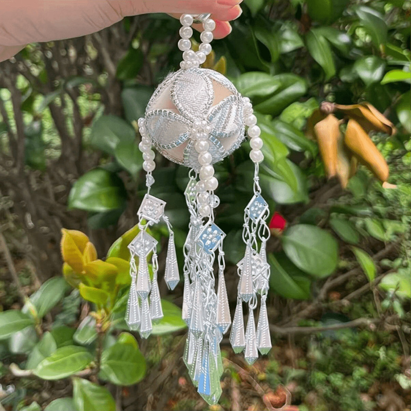 Guangxi Jingxi Jiuzhou Brocade Ethnic Characteristic Handmade DIY Pendant Material Kit Exquisite Craft Pendant Guangxi Jingxi Jiuzhou Brocade Ethnic Characteristic Handmade DIY Pendant Material Kit Exquisite Craft Pendant