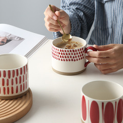 赤い粗陶カップ、マグカップ、陶器カップルカップ、朝食カップ、家庭用コーヒーカップ、ギフト、オフィスカップ、ギフトボックス
