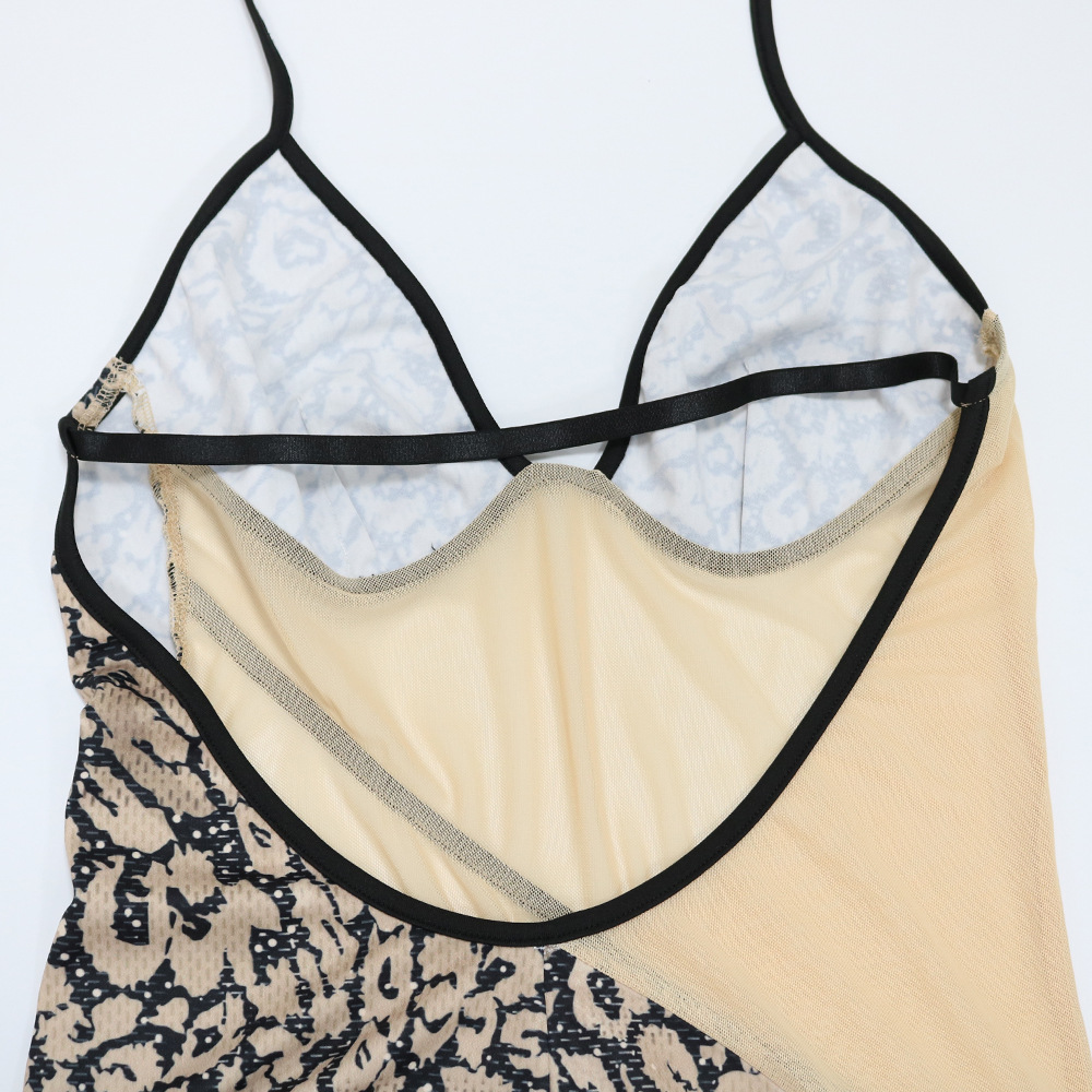 Mono con cuello halter y estampado digital NSCYF85321