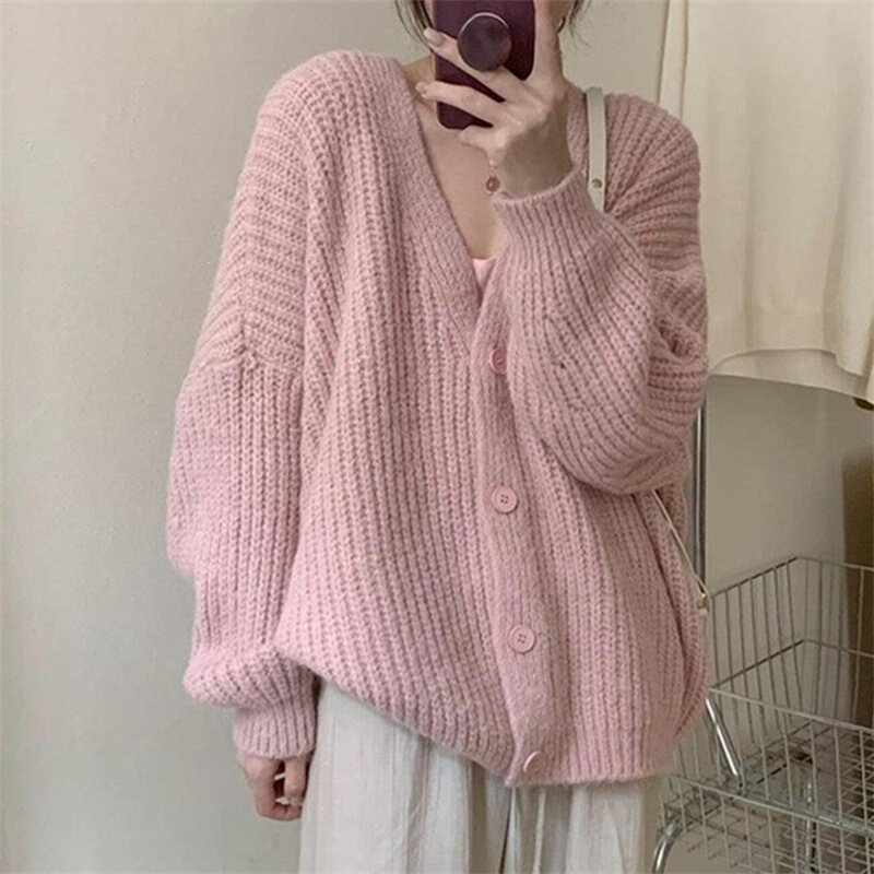 Loose-fitting knitted cardigan with long sleeves, perfect for autumn, Korean style, wide V-neck, women's new plus-size sweater