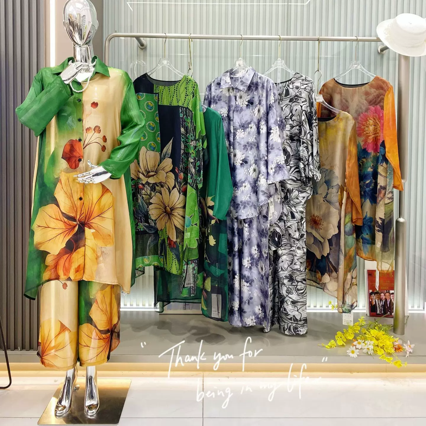 祺洋品牌2025春季新款女装实体折扣店直播货源品牌撤柜女装批发