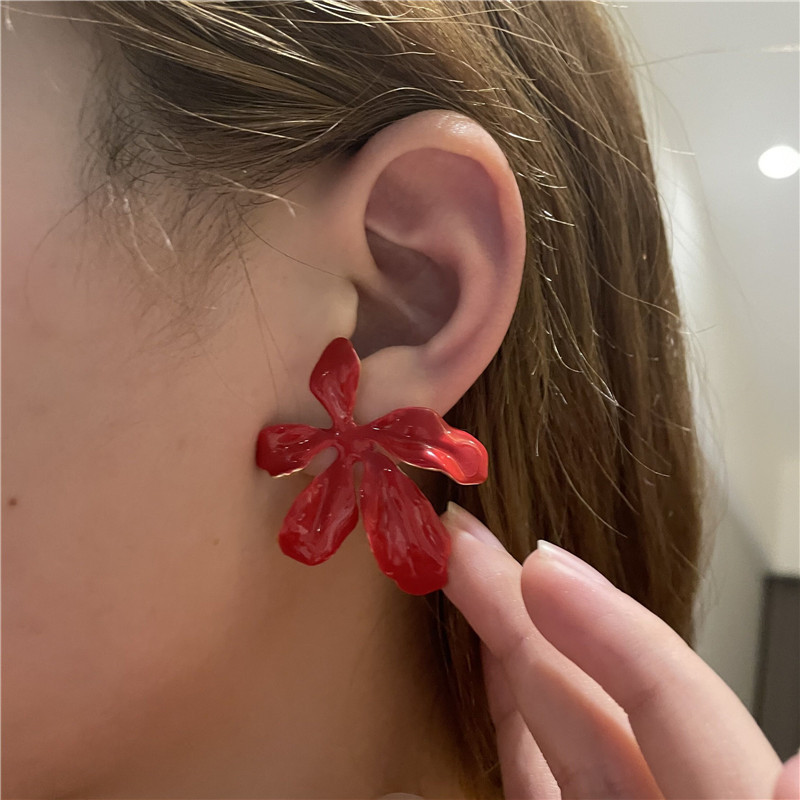 Trendy Clear Flower Dripping Alloy Earrings display picture 3