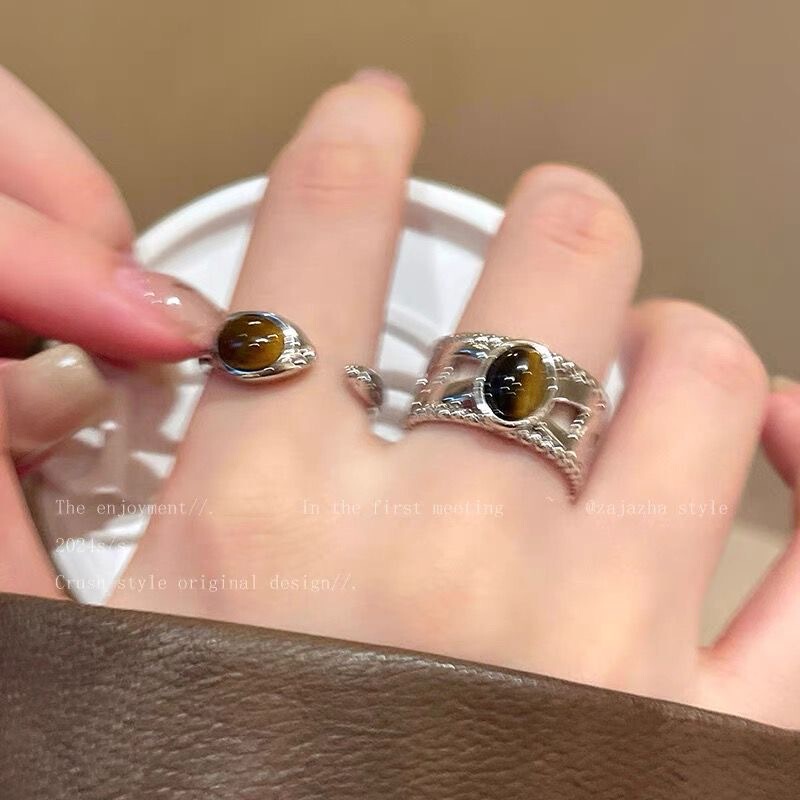 Retro Rad Flower Tiger Eye Stone Ring Women's Niche Design Open Autumn and Winter Index Finger Ring Women's Personalized High-End Ring Retro Rad Flower Tiger Eye Stone Ring Women's Niche Design Open Autumn and Winter Index Finger Ring Women's Personalized High-End Ring