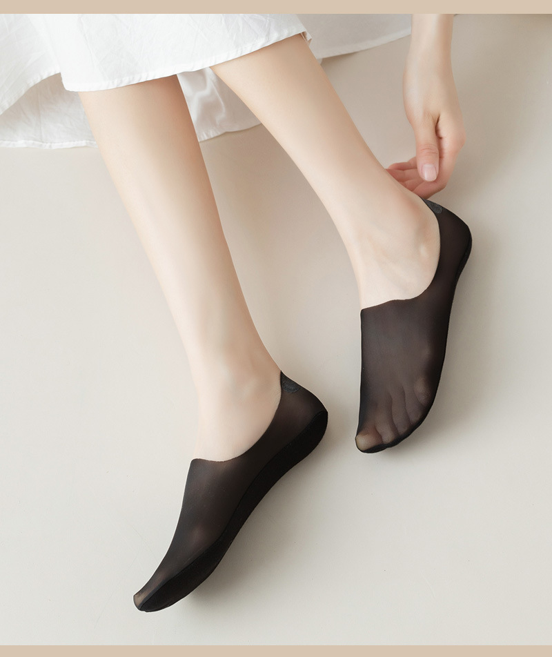 Non-Slip, Invisible Function Solid Color Pattern Summer, Spring, Autumn Season Women's Simple Style Solid Color Cotton Ankle Socks A Pair