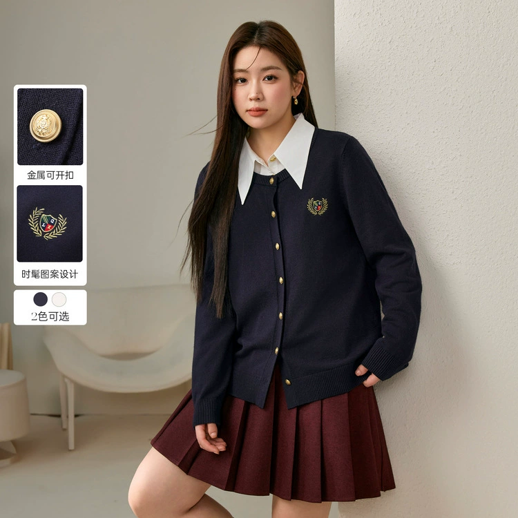 Слепое шоу большой размер женская корейская декора с уменьшением возраста темперамент округлый воротник модный шикарный дикий свитер жирный mm2024 осенний новый