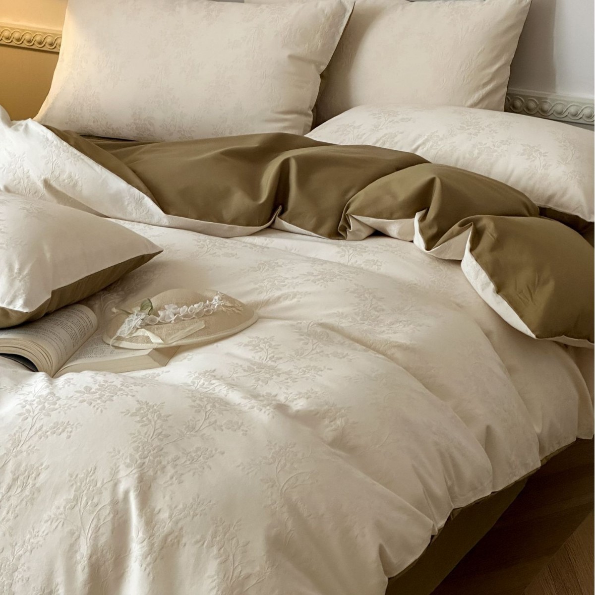 Juego de cama de cuatro piezas de algodón jacquard 100S de alta gama, juego de cuatro piezas de algodón puro para otoño e invierno, cálido y grueso.