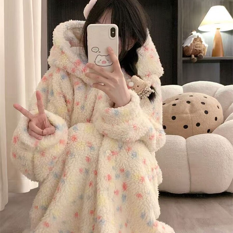 冬季新款波点连体可爱小熊睡衣珊瑚加绒加厚保暖珊瑚绒连帽家居服|undefined