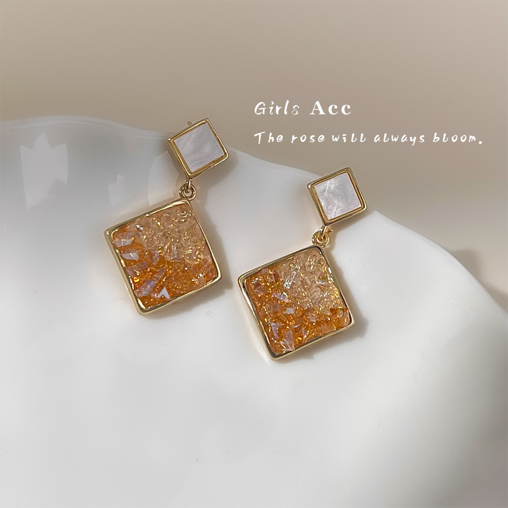 156565-恢复的_0026_耳语场景新水印 拷贝 27.