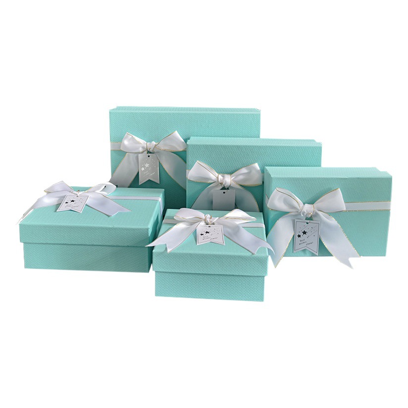 In stock Blue Sky cover holiday hand gift box creative birthday lipstick perfume gift box gift box