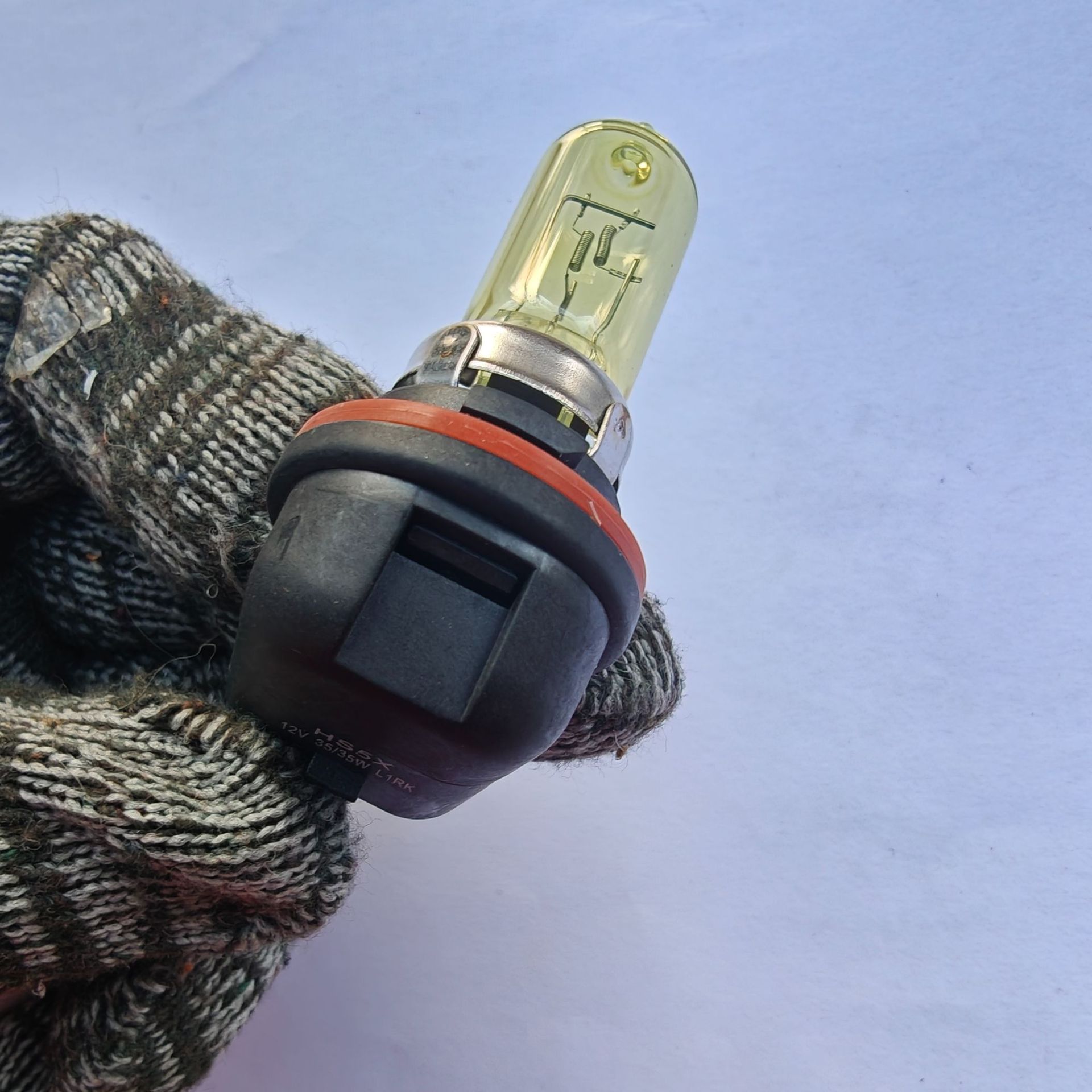 Hs5X Motorcycle Halogen Bulb 12V35W Integrated High and Low Beam Daytime Running Light Hs5X Mustang Motorcycle Daytime Running Light