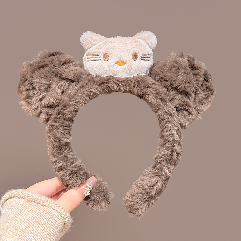 82# chaton en velours café