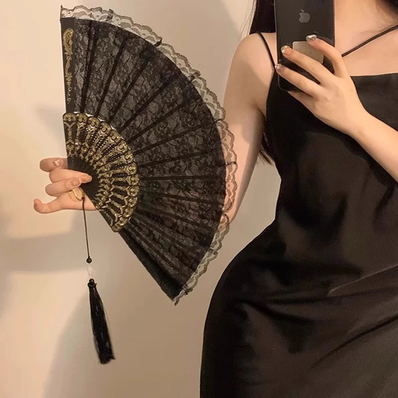 [New Style] New Chinese-Style Retro Black Lace Folding Fan, Qipao Fan with Tassels, Ancient-Style Photo Prop for Chinese Girls