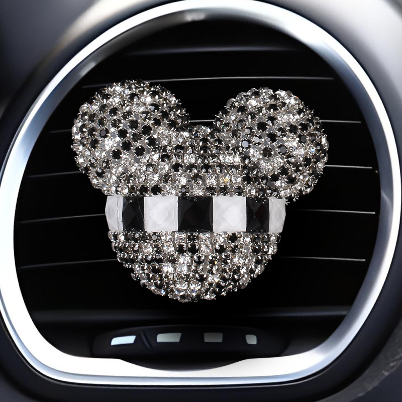 Diamante transfronterizo Mickey Head Salida de aire para automóvil Clip de fragancias Perfume para automóvil Aire acondicionado Perfume para automóvil Interior de diamantes de imitación