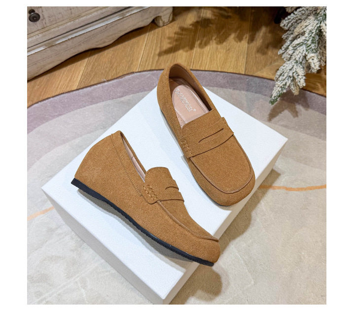 Giày nữ đế mềm tăng chiều cao 5 cm mũi tròn form rộng size lớn — Khaki (toàn dải), Màu mơ (toàn dải), nâu sẫm chi tiết 31