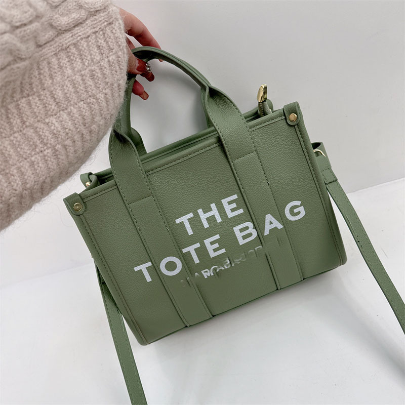 Bolsos de moda de comercio exterior para mujer, nuevos bolsos tote transfronterizos, bolsos diagonales de un solo hombro, bolsos portátiles, bolsos retro, moda 2025