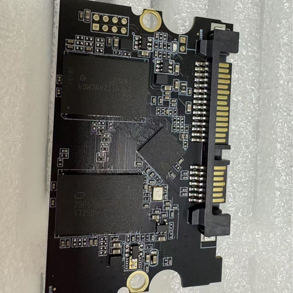 Xinchu Ssd Sata Solid State Drive 1Tb Large Capacity High-Speed Read and Write 3D Nand Solid State Drive Manufacturer Now