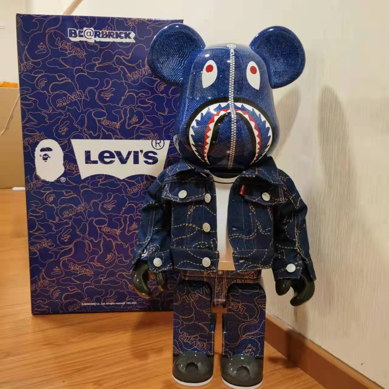 BEARBRICK1000 폭력적인 곰 LEVI의 NIUZI LVS 곰 왕 위장 공동 패션 장식품 선물