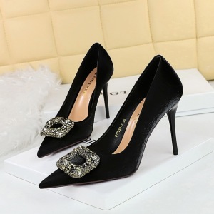 7239-K83 European and American style banquet high heels, thin heels, shallow mouth, pointed toe, super high heels, women