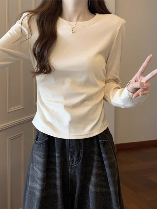 正肩圆领褶皱收腰长袖t恤女春秋季内搭打底衫可外穿修身短款上衣|undefined