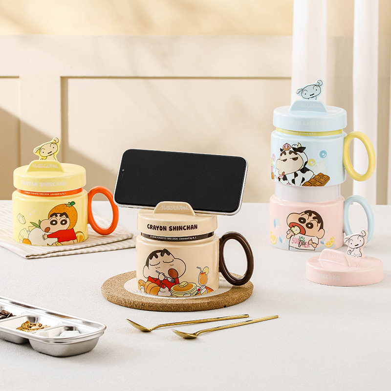 Lápiz pequeño nuevo soporte de marca conjunta de cerámica taza con tapa caricatura encantadora taza de desayuno de alto valor de cara caja de regalo taza