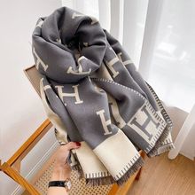 新款高级仿羊绒冬季字母围巾加厚百搭披肩两用双面空调保暖围脖