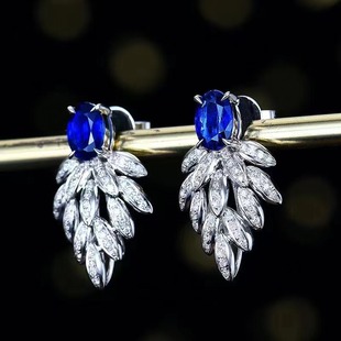 Main Stone 0.96ct Sri Lanka Natural Sapphire Earrings 18K Gold Diamond Sapphire Earrings Ear Jewelry