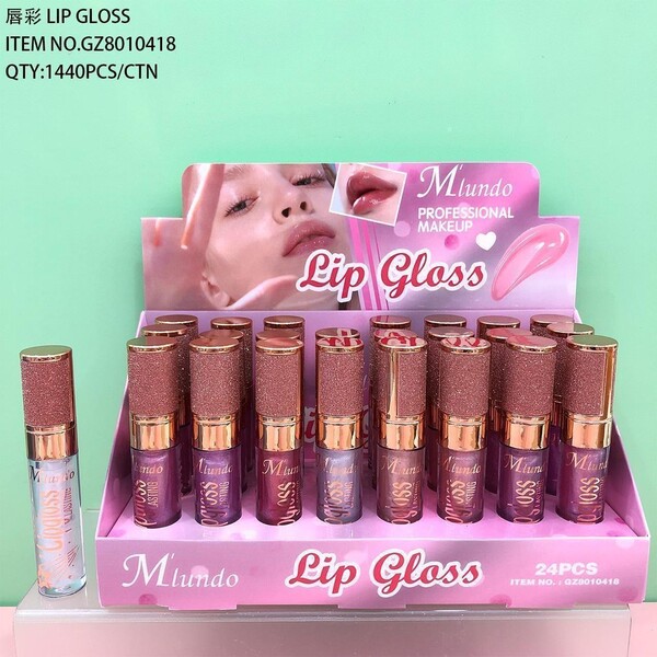 moisturizing lip gloss