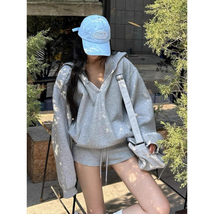休闲套装女春秋美式复古宽松V领慵懒风连帽长袖卫衣短裤两件套潮|undefined