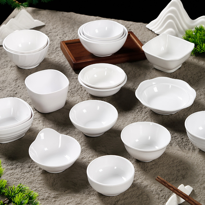 Tazón blanco pequeño Tazón de sopa de melamina Cantina Tazón de porcelana de imitación redonda comercial Tazón redondo Tazón de condimento de plástico Tazón de arroz Tazón de agua azucarada