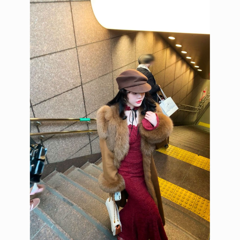复古高级感名媛千金毛呢外套女2025冬季新款气质保暖新年战袍大衣|undefined