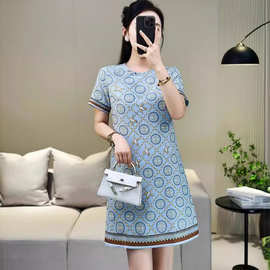 印花通勤女装连衣裙H版型遮肚子大码显瘦直筒裙子中年时尚减龄