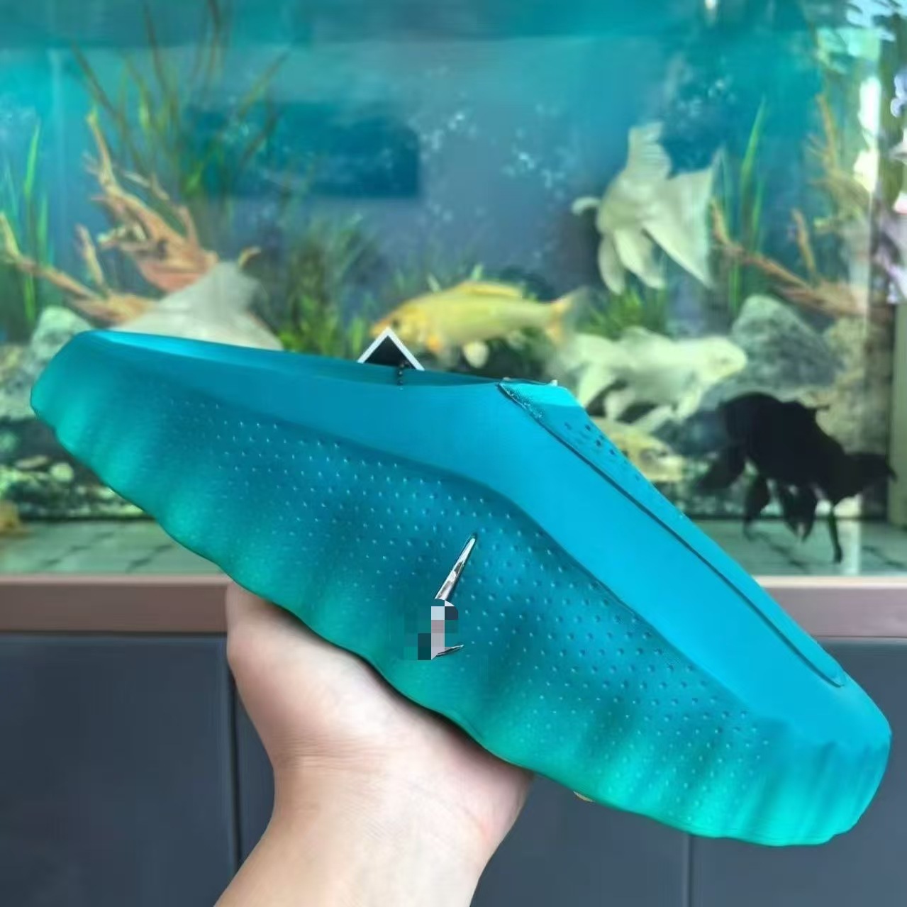 Nuevo modelo de calzado deportivo para exteriores Mind 001, popular, con masaje de partículas, suela gruesa, antideslizante, para aumentar la altura, informal, para caminar, para hombre y mujer.