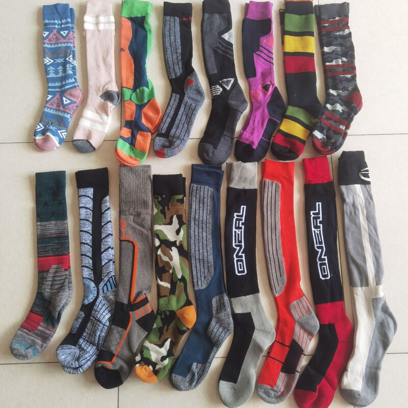 Outdoor Mountaineering Professional Ski Socks fleece-lined Thickened terry Snow Socks Men and Women Long Tube Sports Socks Warm Cold-proof