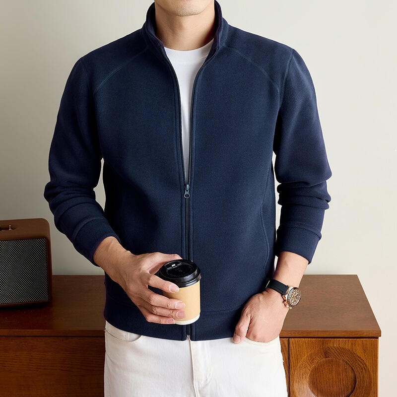 Cross-border bestseller: New autumn/winter collection of soft, plush jackets with a graphene-infused lining for self-heating. We offer drop shipping services