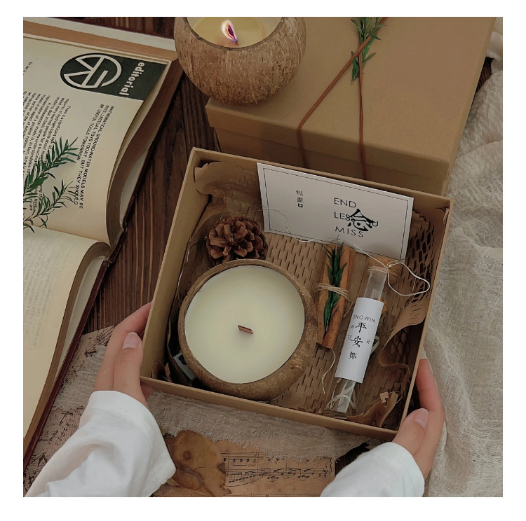 Coconut Shell Scented Candles Wholesale Cross-Border Incense Handmade Coconut Wax Fragrance Scented Gift Natural Gift Box