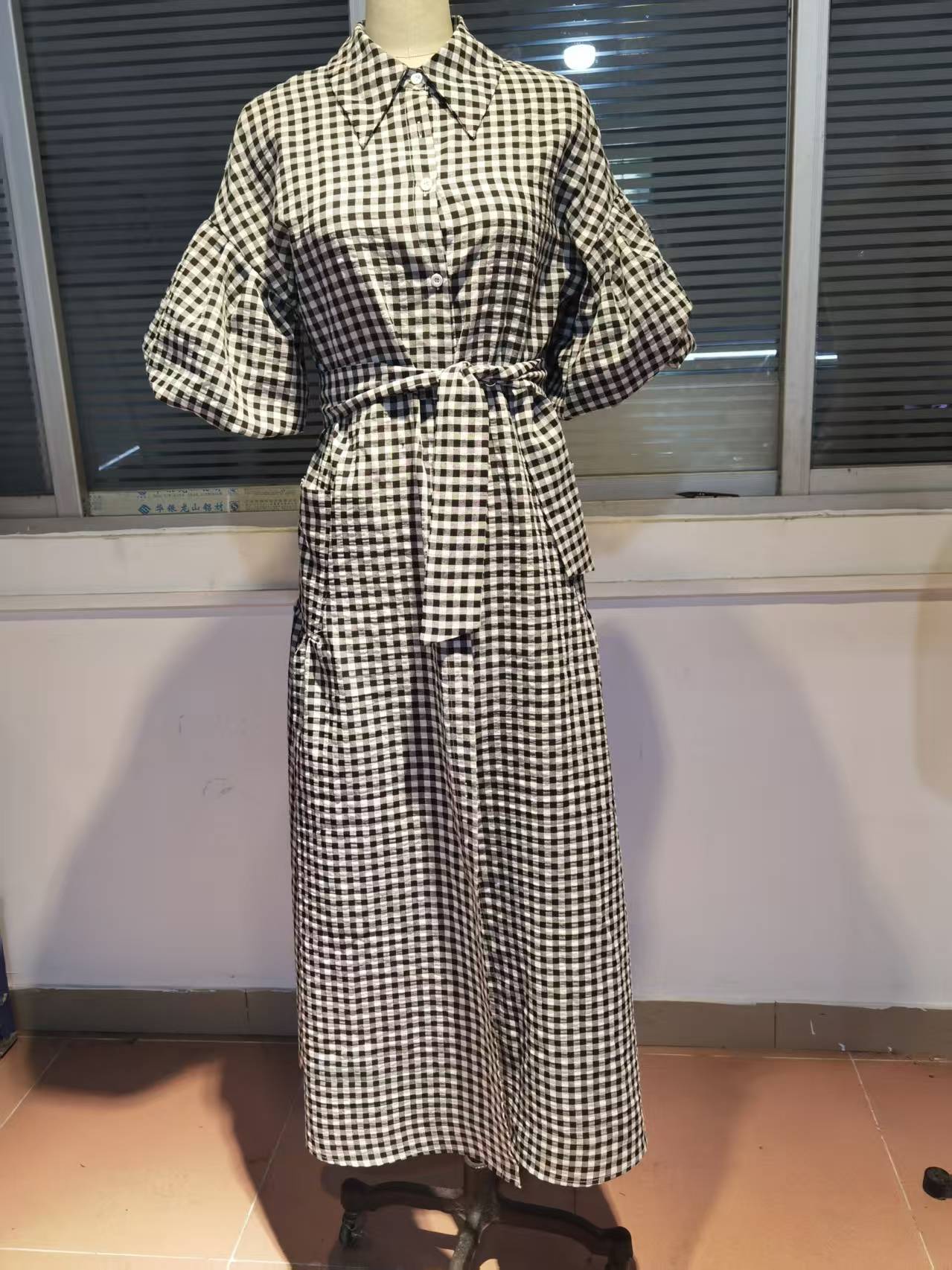 Women's Christmas Themed Long Casual Fashion Shirt Dress In Green And Red Plaid_ecoleips.com