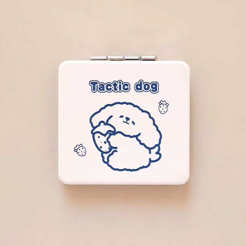 Lindo espejo pequeño Sanrio Kulomi espejo de maquillaje portátil de alto valor espejo de maquillaje portátil dormitorio de estudiantes espejo de maquillaje plegable