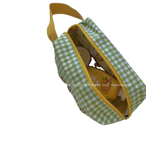 Canvas pen bag small and fresh green grid heart cute makeup bag large capacity portable storage bag wholesale one piece