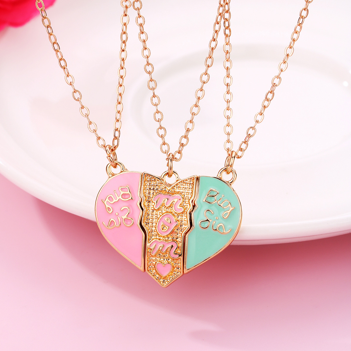 Cartoon Style Heart Shape Alloy Enamel Plating Mother's Day Mother&daughter Mother&son Pendant Necklace display picture 6