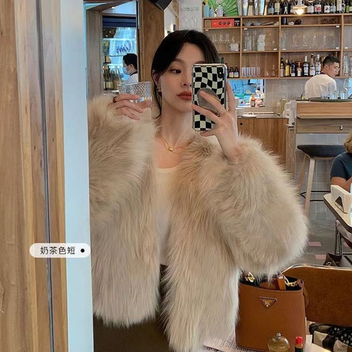 2023 new autumn and winter Internet celebrity Tuscan fur all-in-one fur short eco-friendly imitation fur fur coat for women