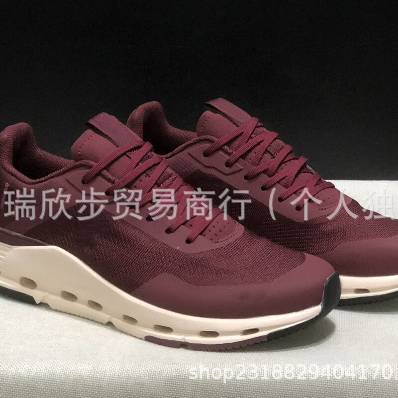 Special Offer Low-Top Casual Running Shoes for Men and Women, Lightweight, Breathable, Wear-Resistant, Non-Slip, Comfortable Sports Casual Shoes Special Offer Low-Top Casual Running Shoes for Men and Women, Lightweight, Breathable, Wear-Resistant, Non-Slip, Comfortable Sports Casual Shoes