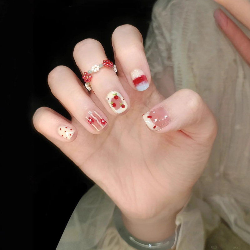 Cat's Eye Gold Wearable Nails 30 Pieces Design Advanced Gradient Daily Disposable Nail Stickers 30 Pieces Pre-Coded Nail Tips