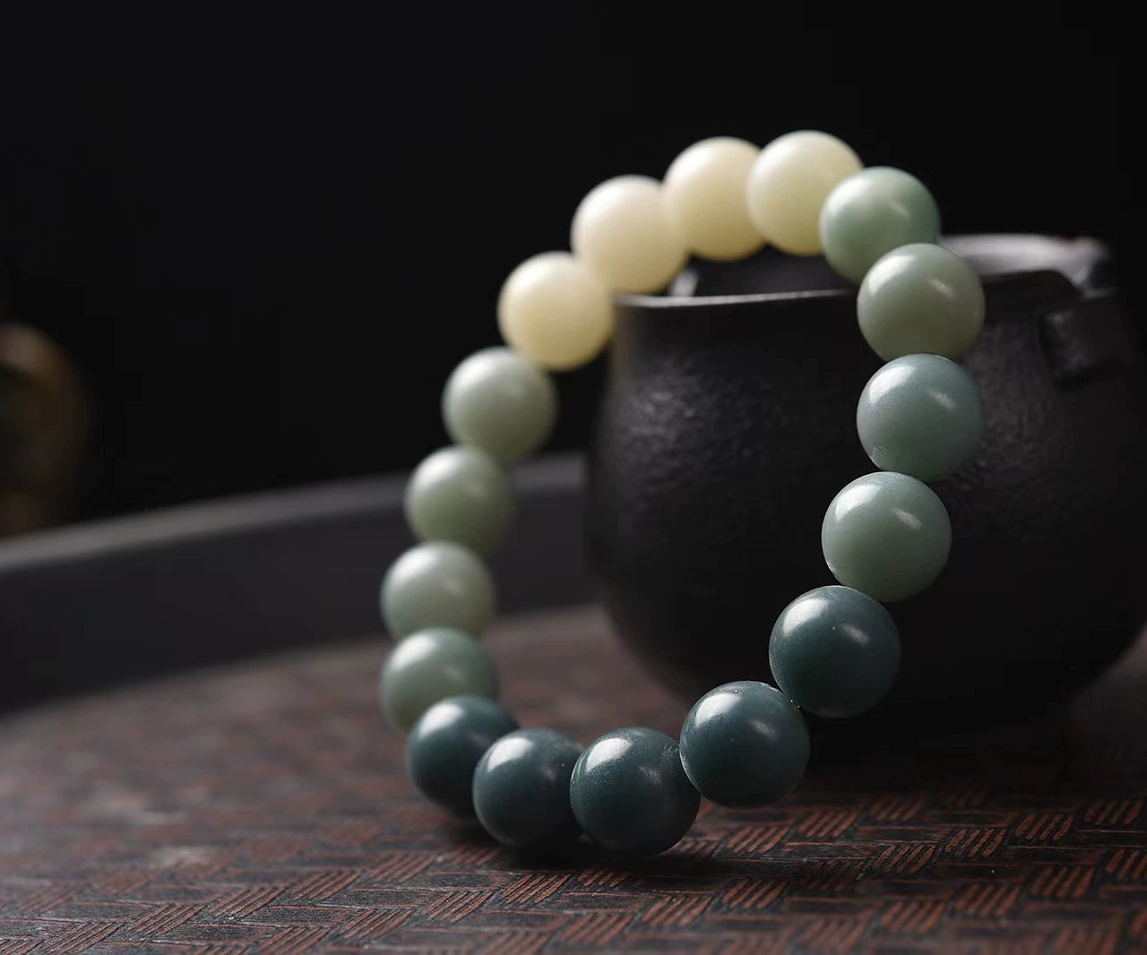 Bodhi Yin skin gradient color, highlights high color bright size 11mm