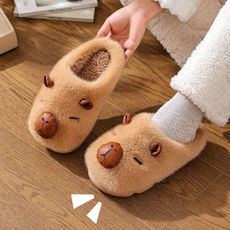 Zapatillas de algodón Capiballa para mujeres 2025 nuevo invierno de otoño para el hogar interior calentador de peluche antideslizante pareja de algodón