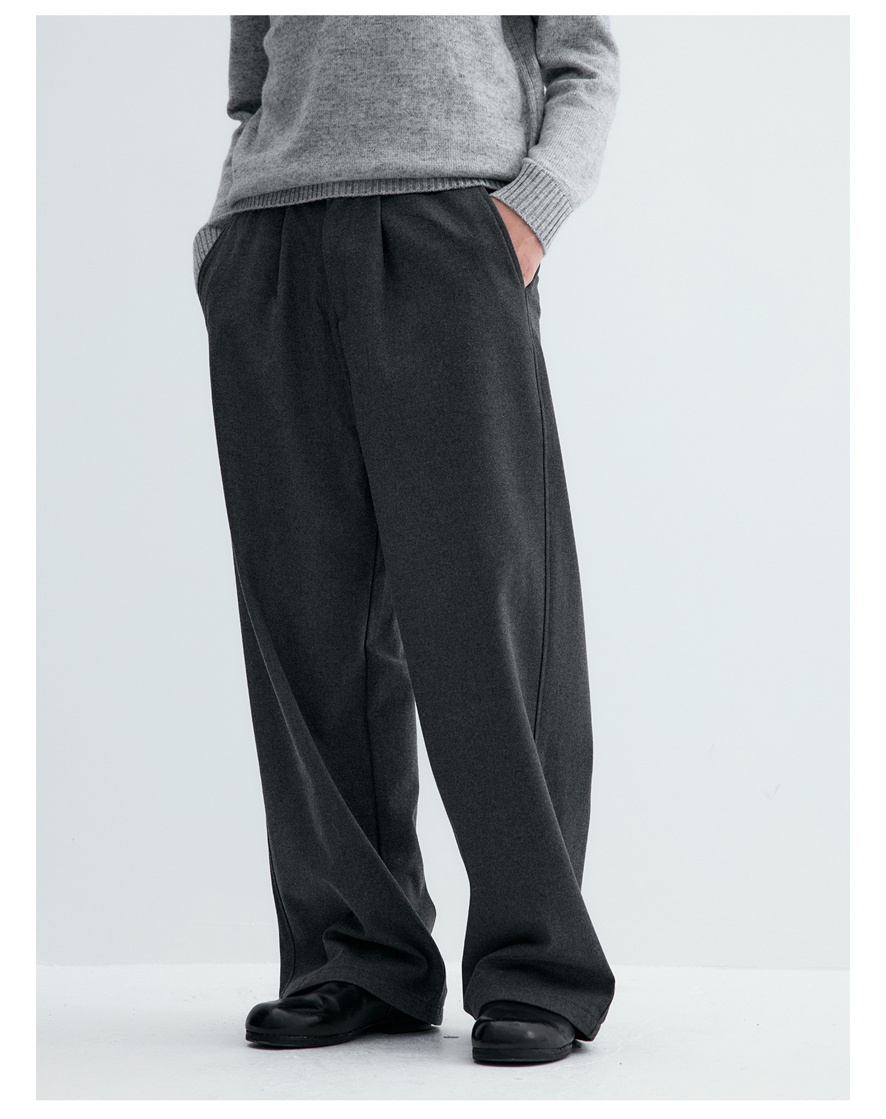 UNF Straight-Leg Drape Trousers