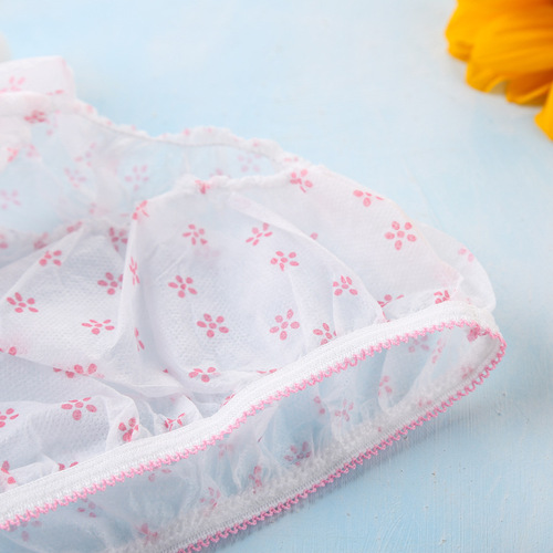Basisoft Disposable Underpants with Print Non-woven Fabric, Enhanced Cotton Waistband for Postpartum Recovery, Factory Wholesale for Pregnant and Postpartum Women