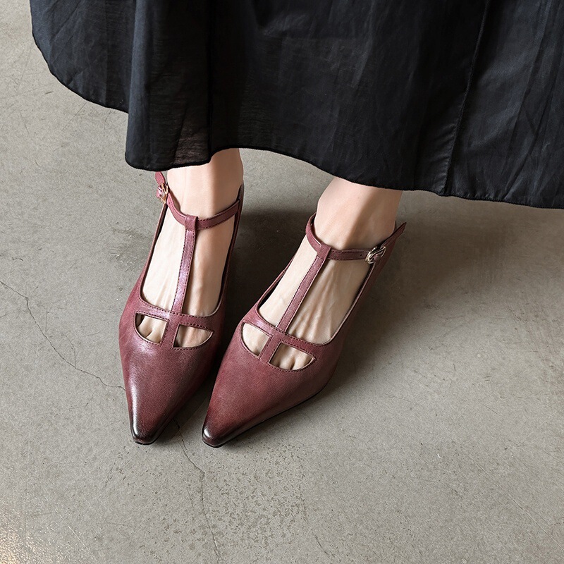 Spring Mud! Unique Designer Style Shallow Pointed-Toe High-Heeled Mary Jane Shoes for Women, 2026 Spring Season, Thin Heel, High-End Feel Spring Mud! Unique Designer Style Shallow Pointed-Toe High-Heeled Mary Jane Shoes for Women, 2026 Spring Season, Thin Heel, High-End Feel